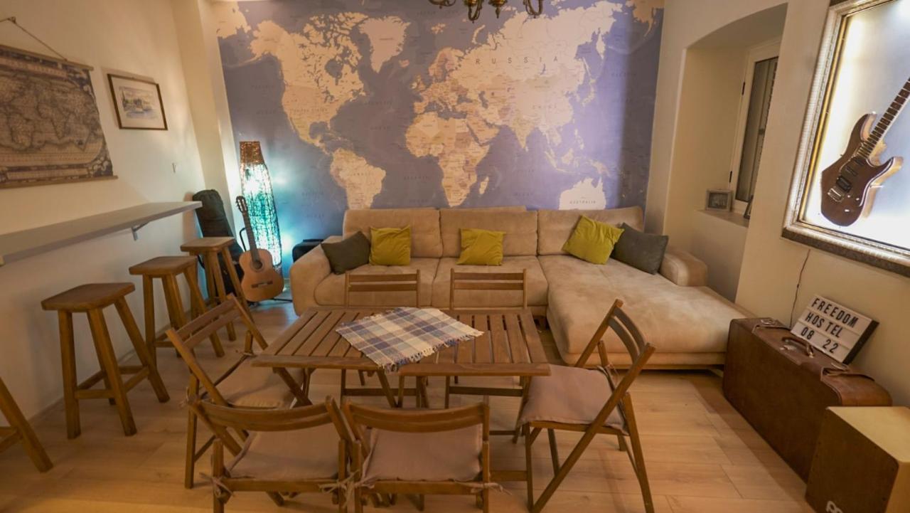 Freedom Hostel بودفا المظهر الخارجي الصورة